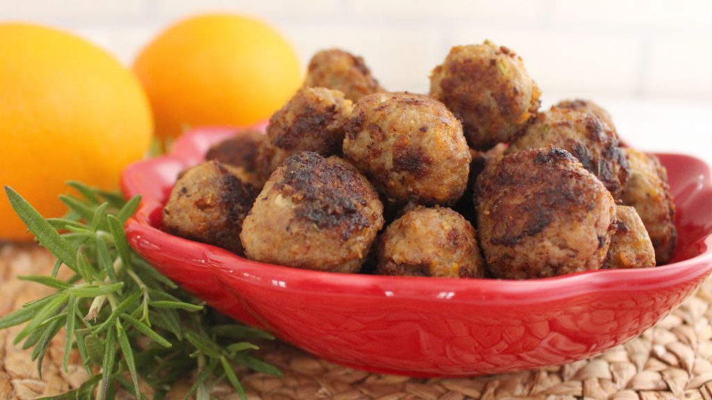 Kalkonkött&shy;bullar med rosmarin & apelsin